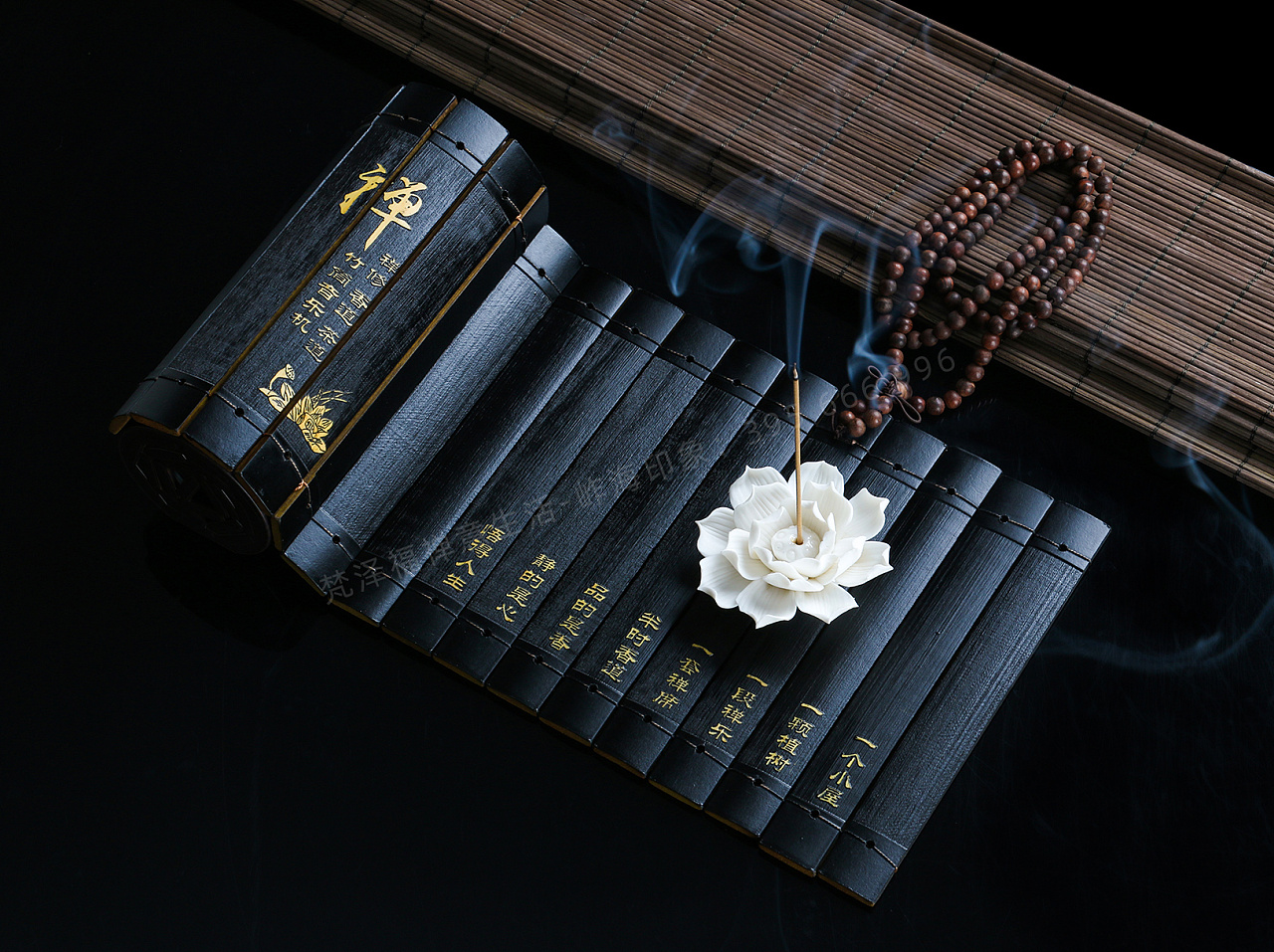 匠心光影 古典音樂機、茶香雅器與護膚品的藝術攝影